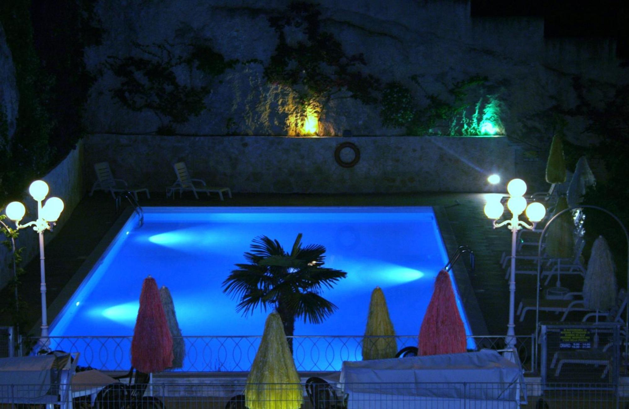 Hotel Timiama Peschici Exterior foto